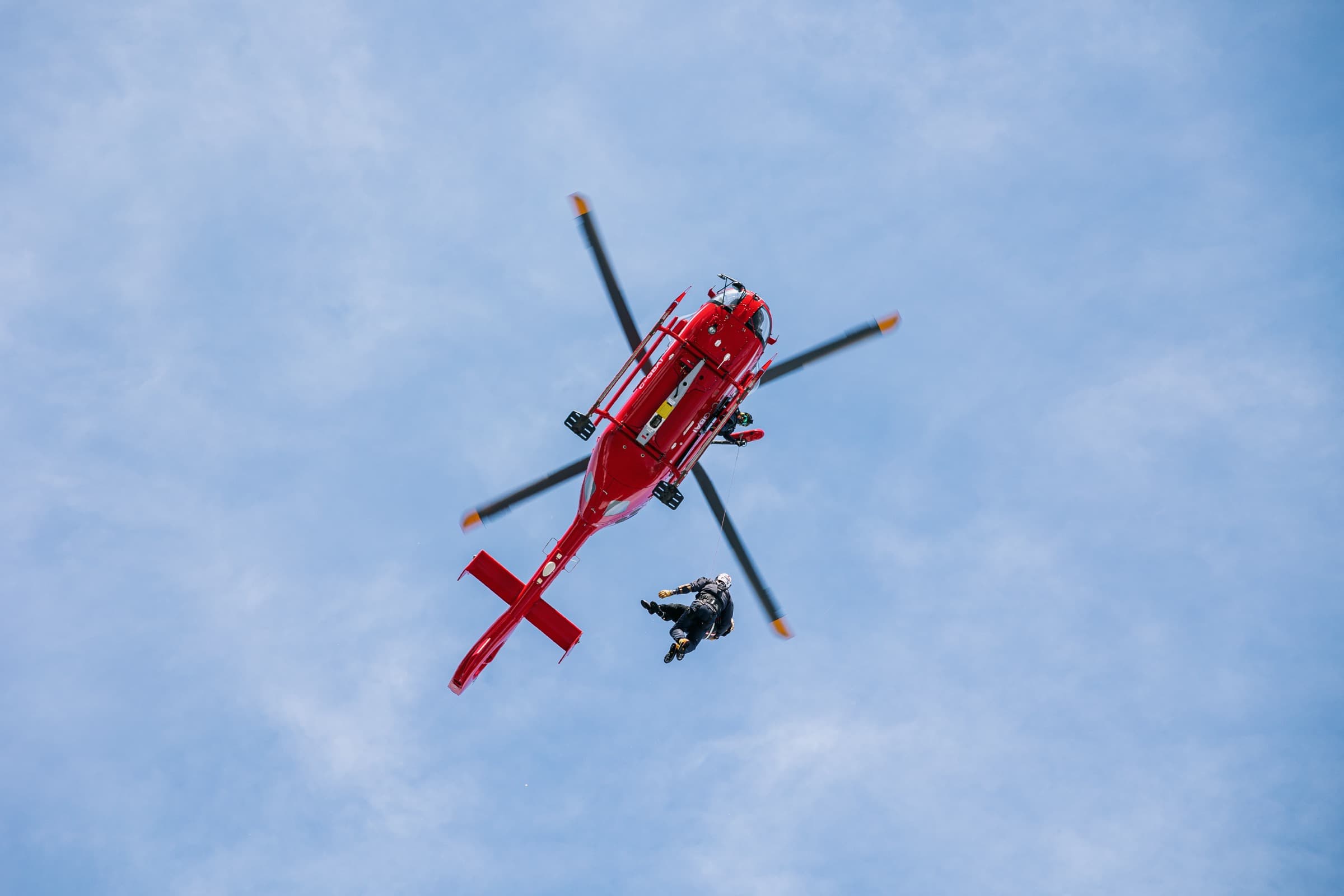 Blackcomb Helicopters — Long-line rescue